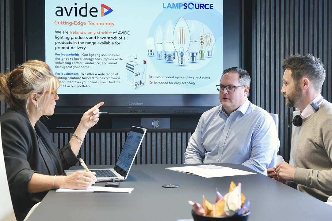 Description of first image